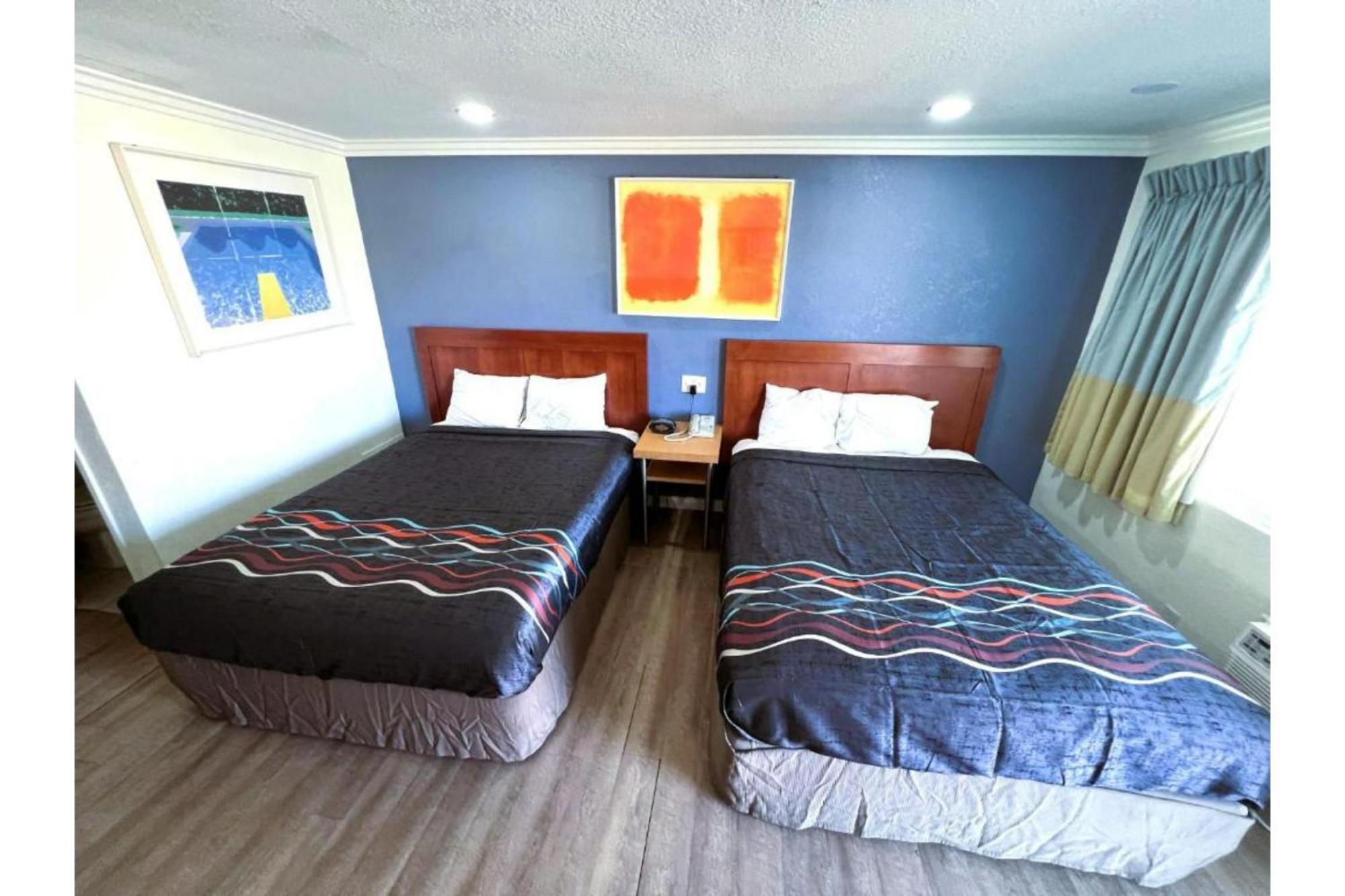 Hotel Ridgecrest An Extended Stay Studio Exteriör bild